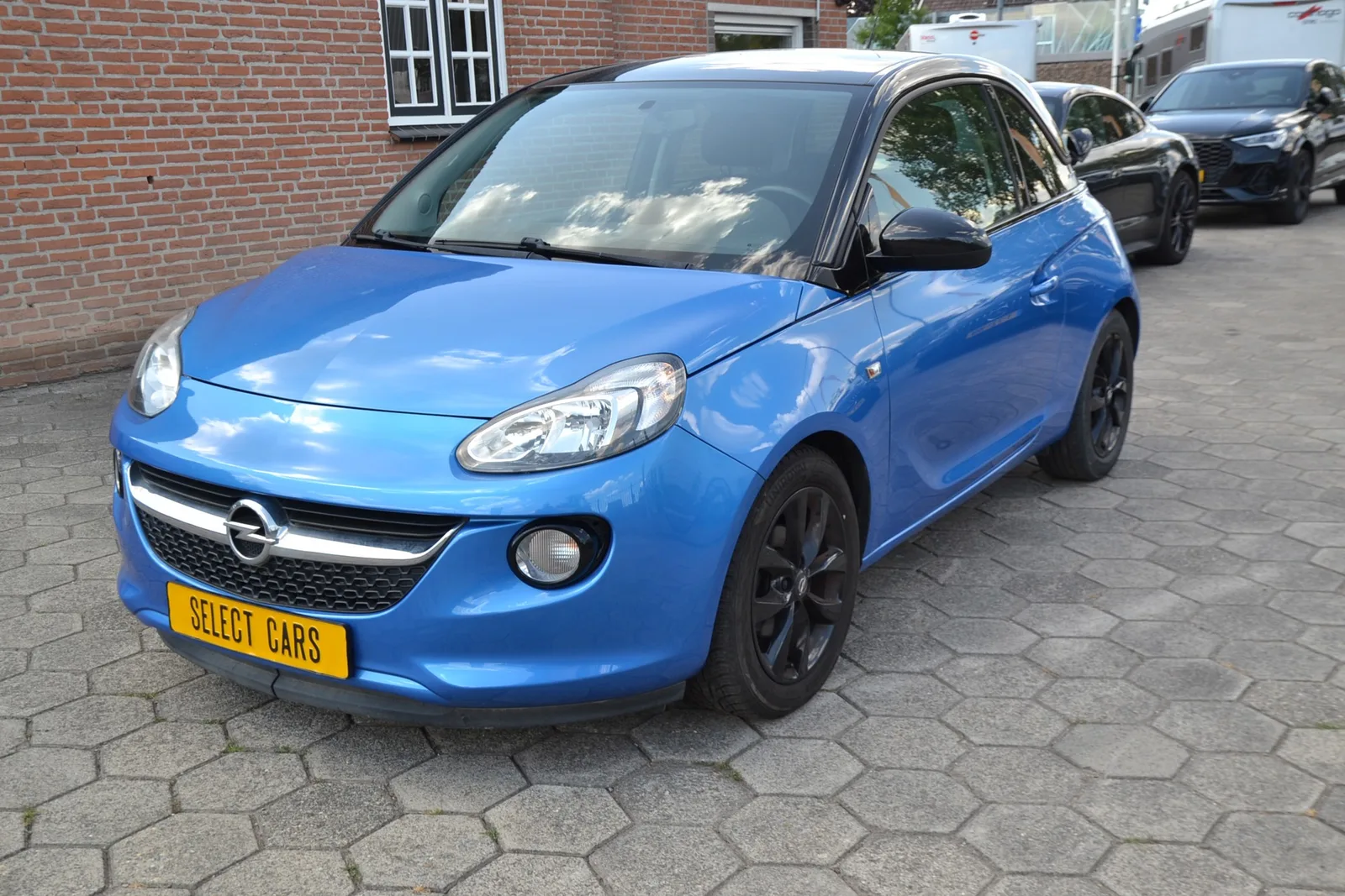 Opel Adam (2016) — foto 1