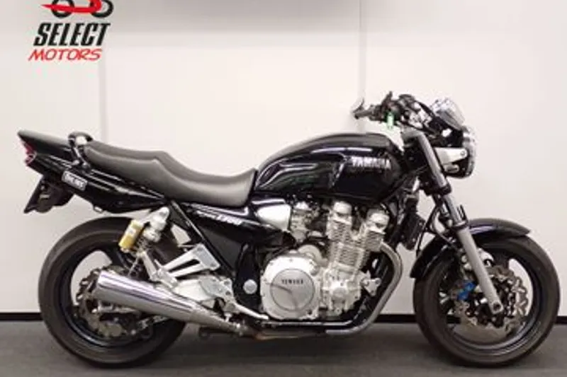Yamaha XJR 1300 (2001)