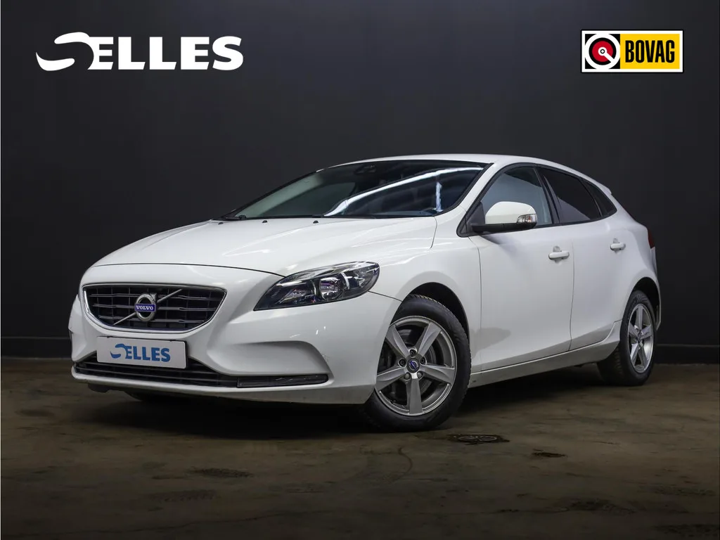 Volvo V40 (2015) — foto 1