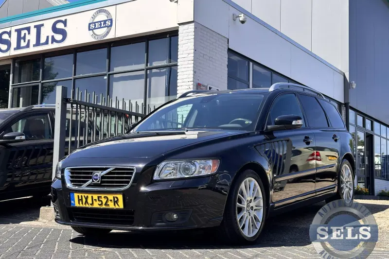 Volvo V50 (2008)