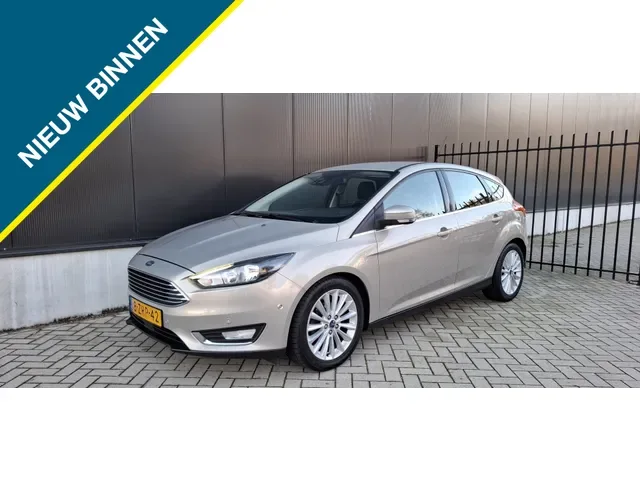 Ford Focus (2015) — foto 1