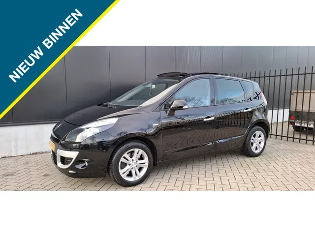 Renault Scénic (2011) — foto 1