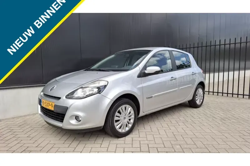 Renault Clio (2012)