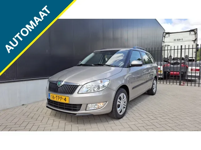 Škoda Fabia (2012) — foto 1