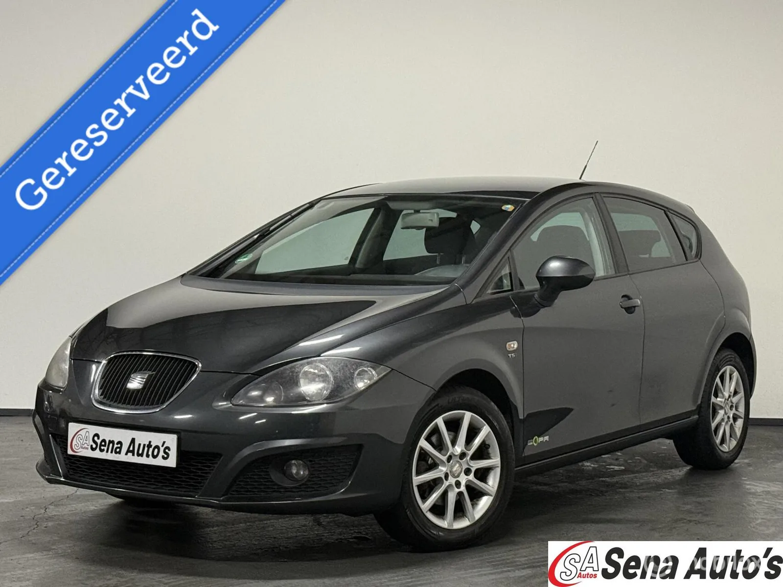 SEAT Leon (2011) — foto 1