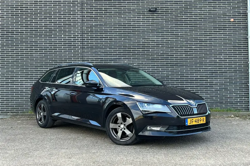 Škoda Superb (2016)