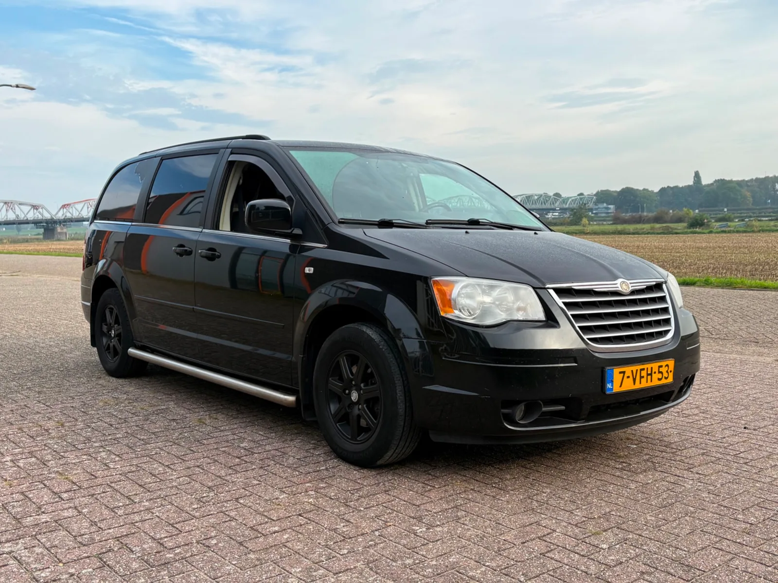 Chrysler Grand Voyager (2009) — foto 1
