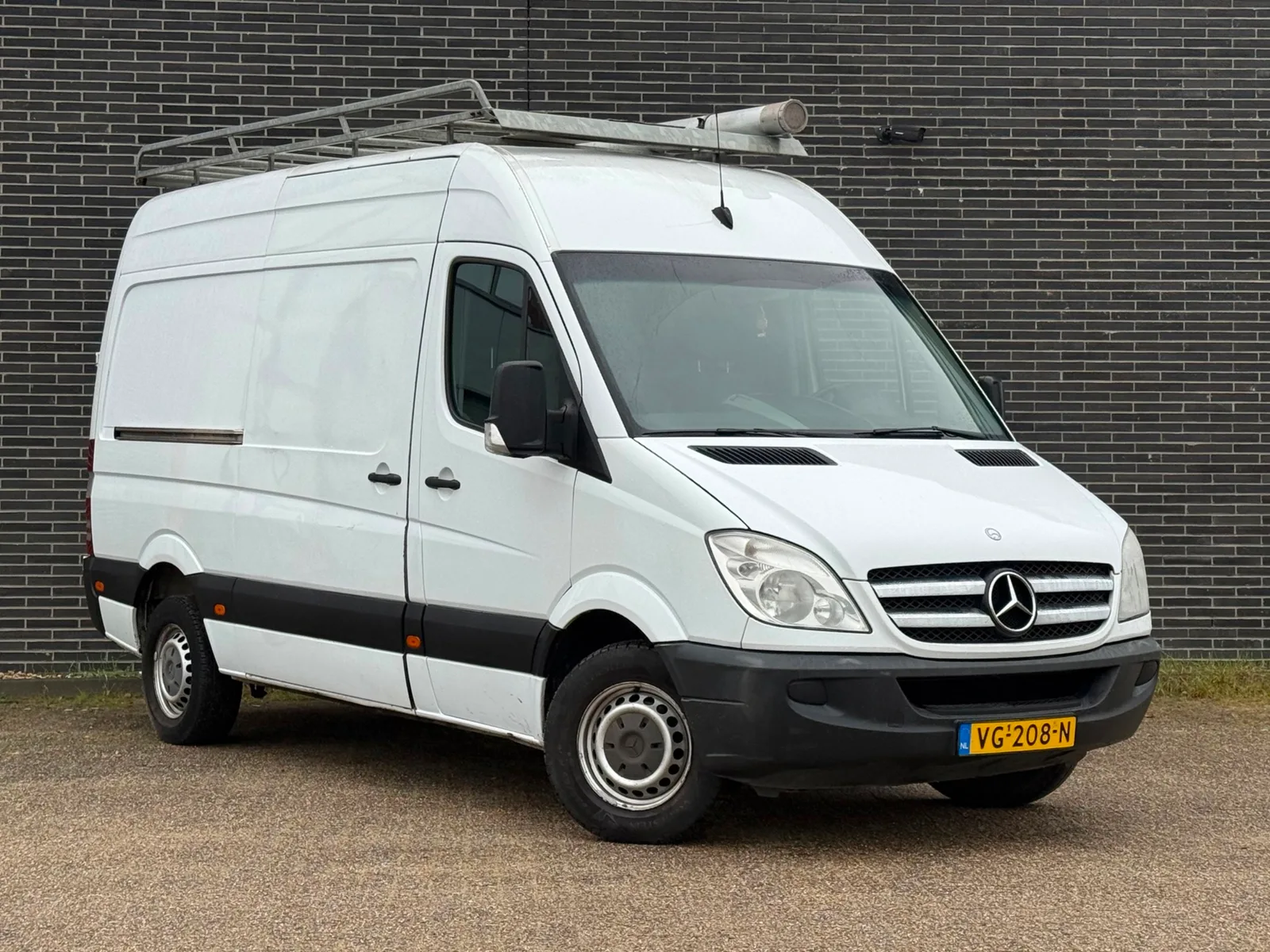 Mercedes-Benz Sprinter (2013) — foto 1