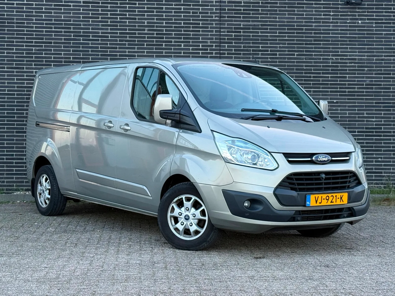 Ford Transit Custom (2014) — foto 1