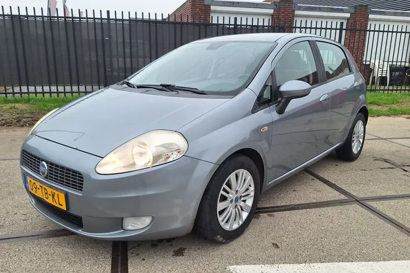 Fiat Grande Punto (2006)