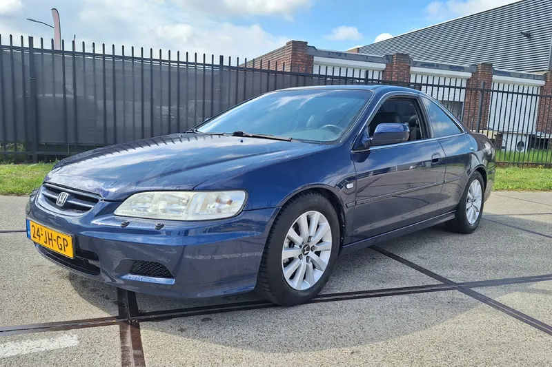 Honda Accord (2002)