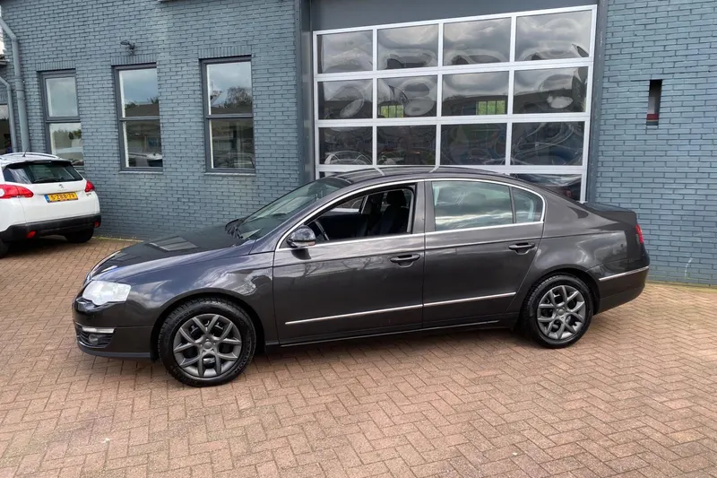 Volkswagen Passat (2010)