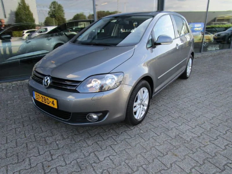 Volkswagen Golf Plus (2012) — foto 1