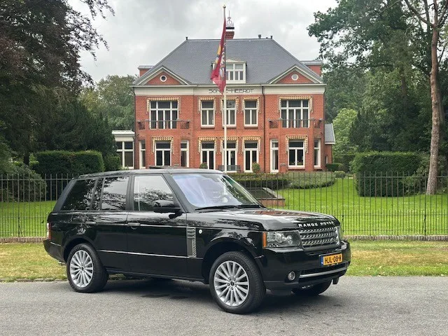 Land Rover Range Rover (2010) — foto 1