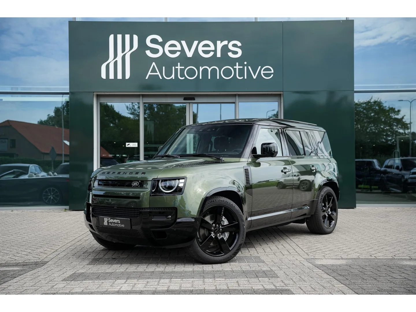Land Rover Defender (2026) — foto 1