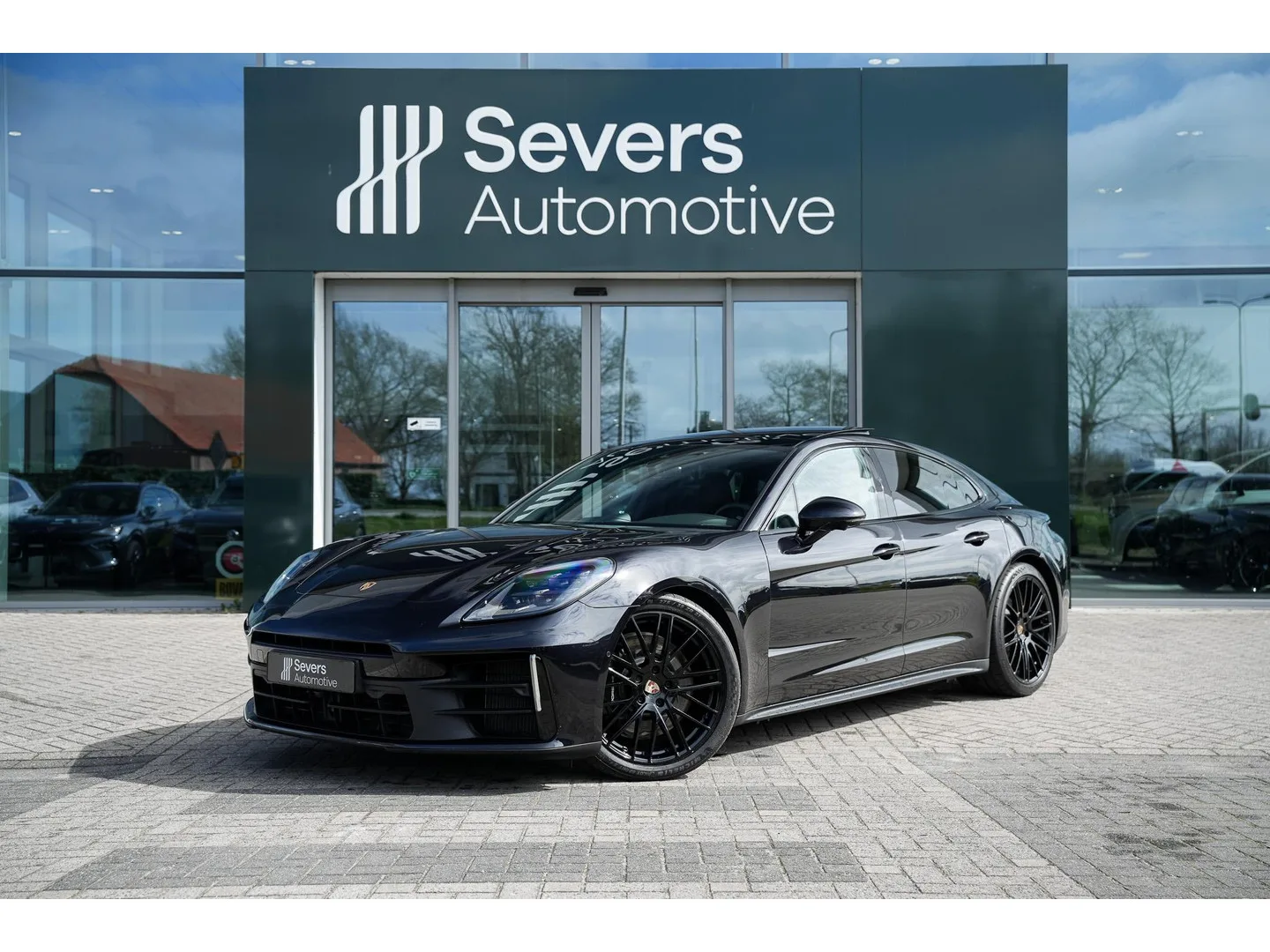 Porsche Panamera (2025) — foto 1