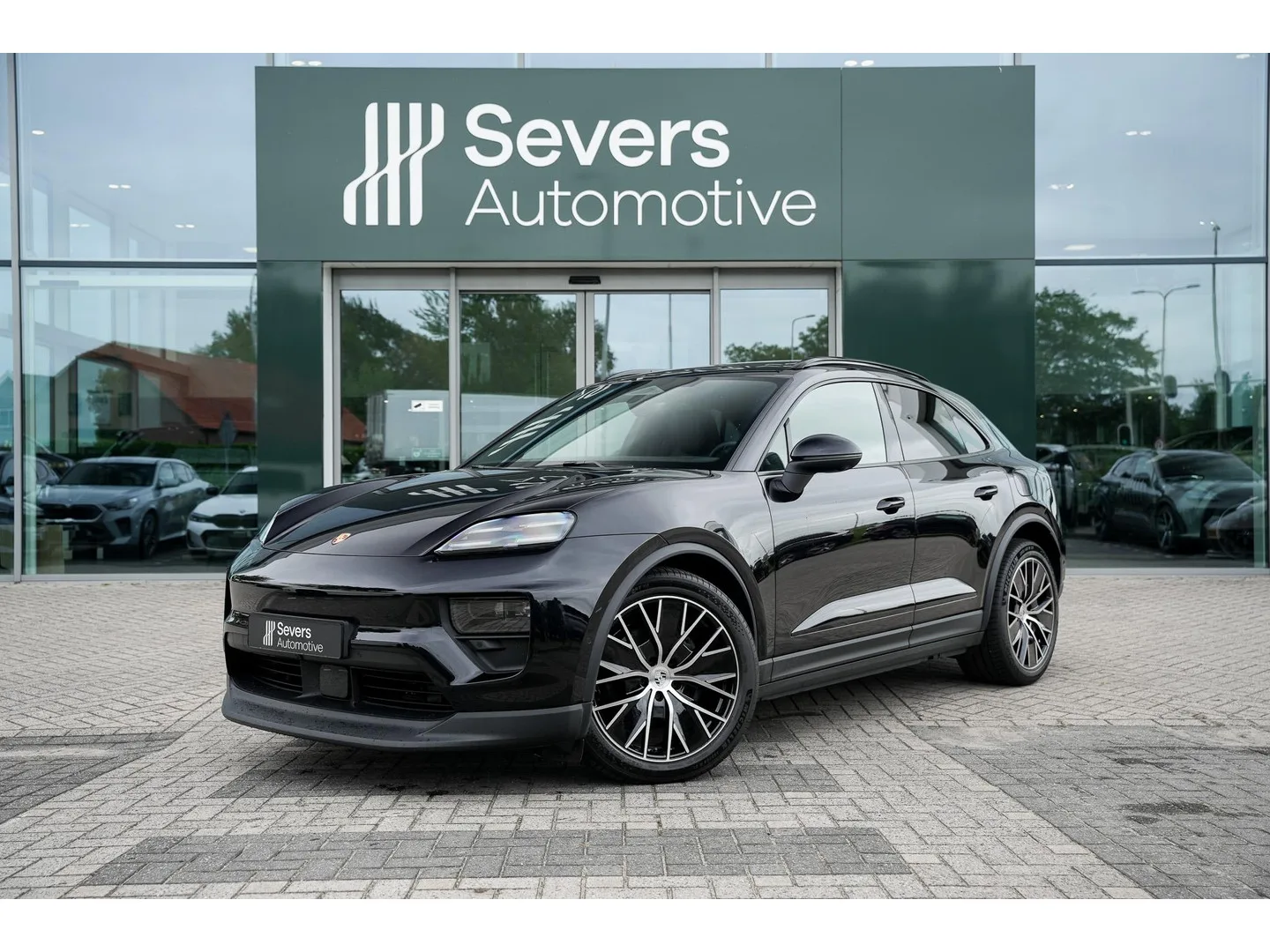 Porsche Macan (2026) — foto 1