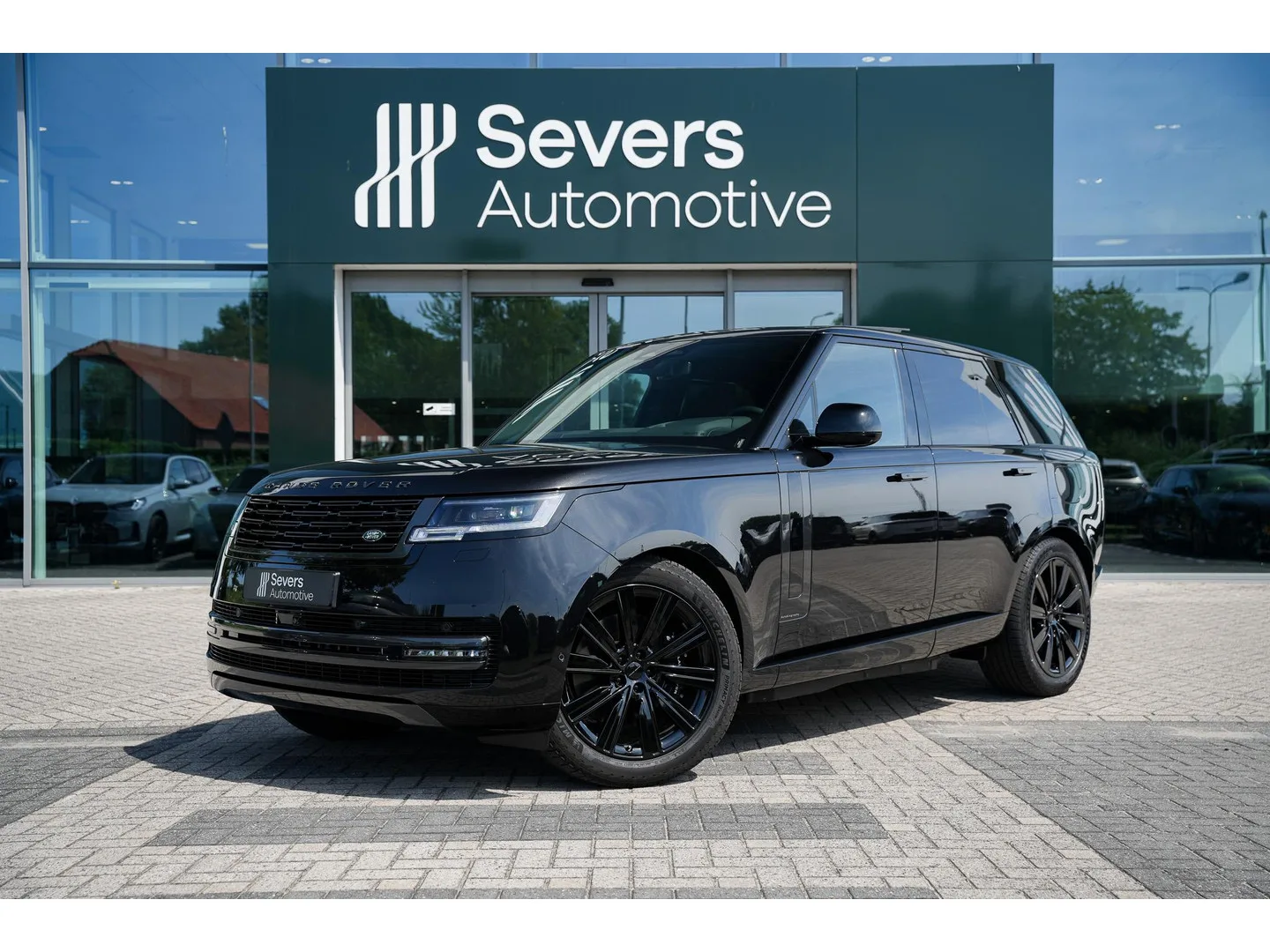 Land Rover Range Rover (2026) — foto 1