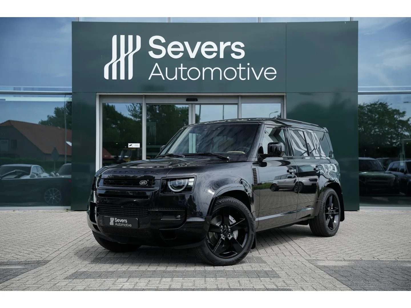 Land Rover Defender (2026) — foto 1