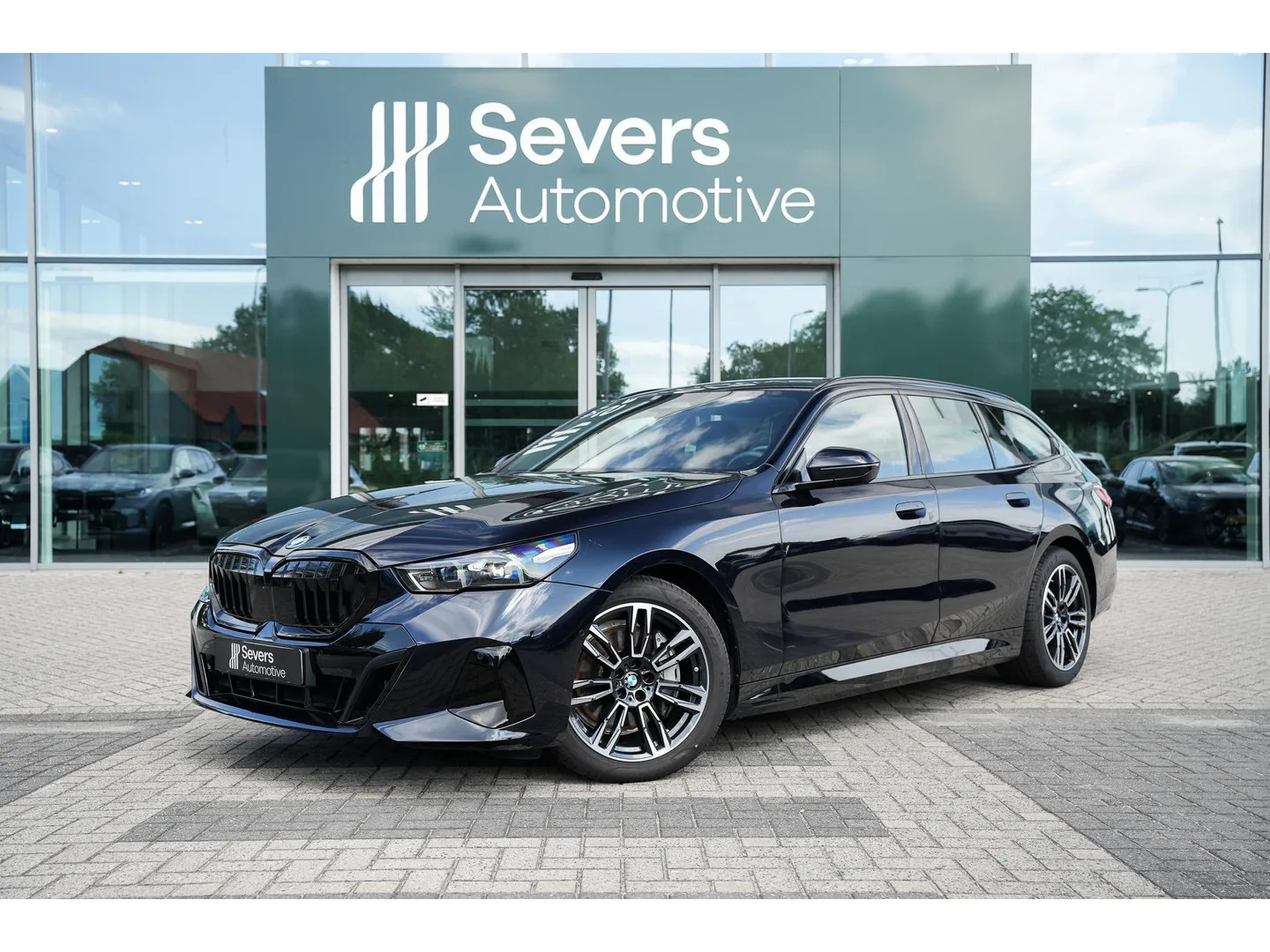 BMW i5 (2026) — foto 1