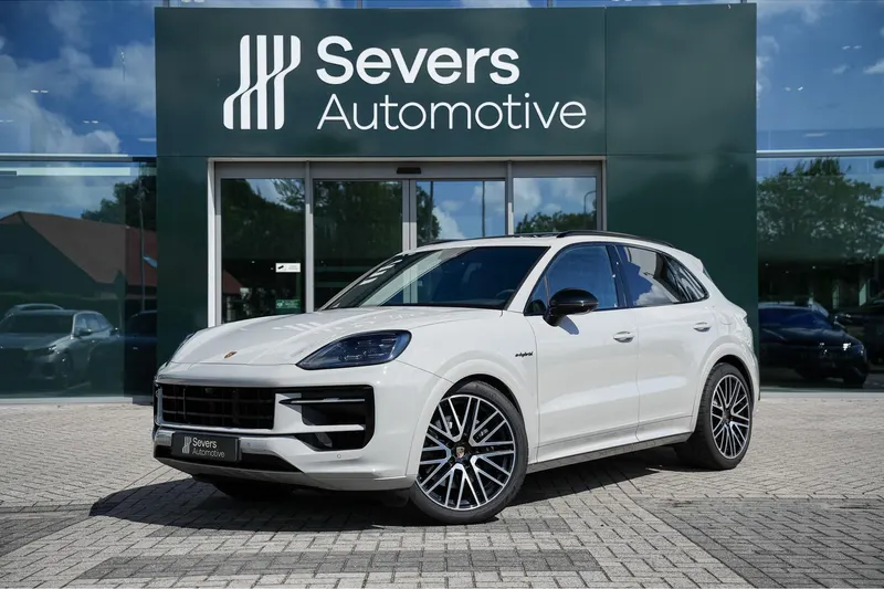 Porsche Cayenne (2024)