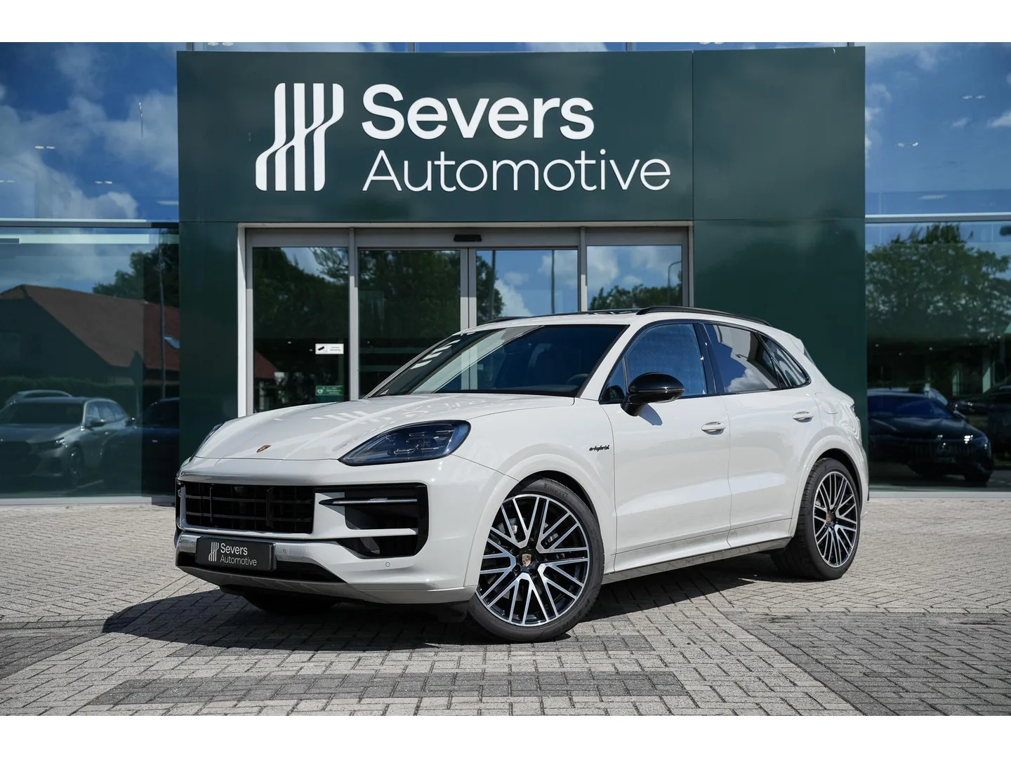 Porsche Cayenne (2024) — foto 1