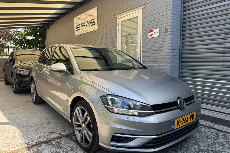 Volkswagen Golf (2017)