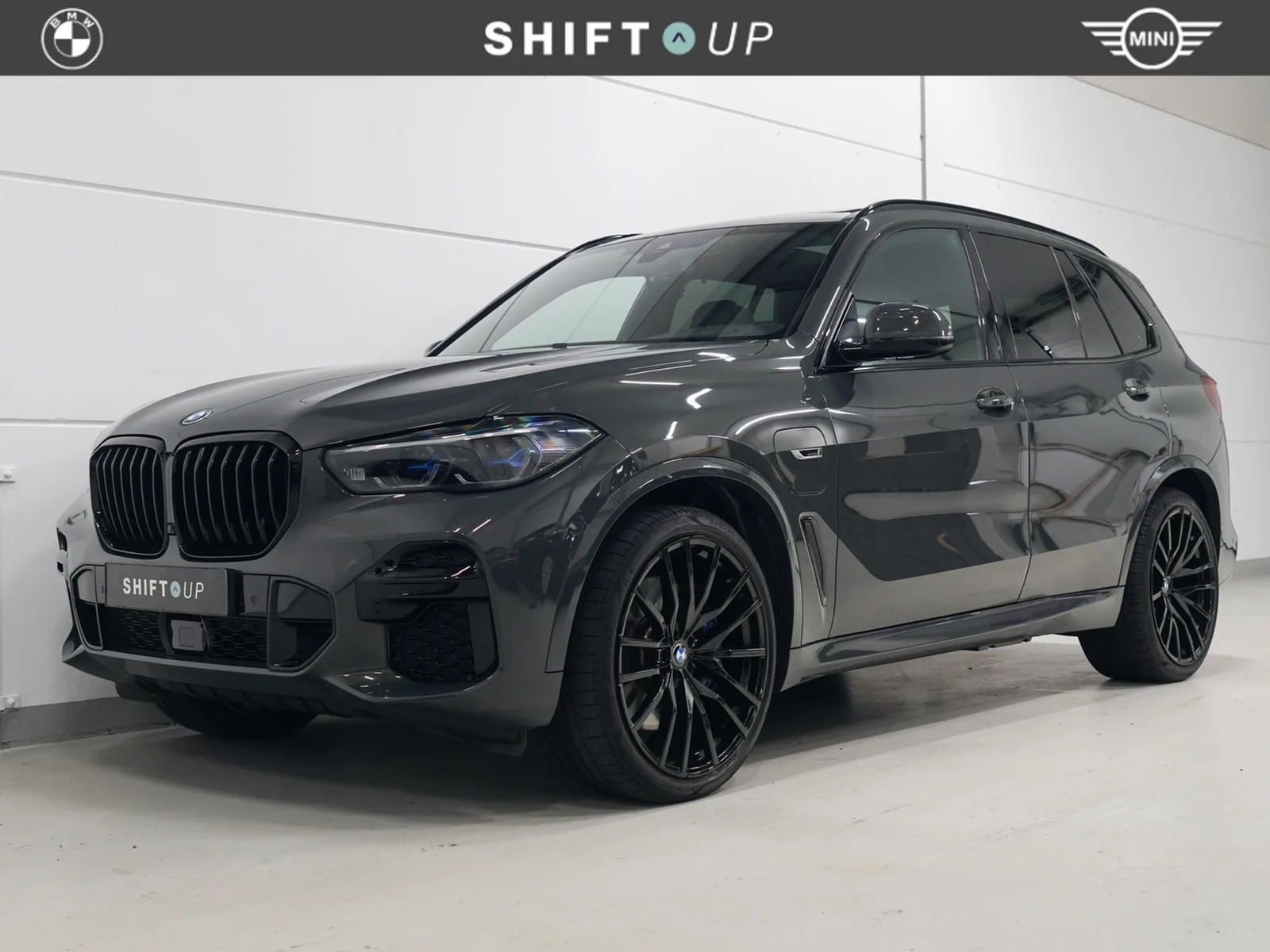 BMW X5 (2022) — foto 1