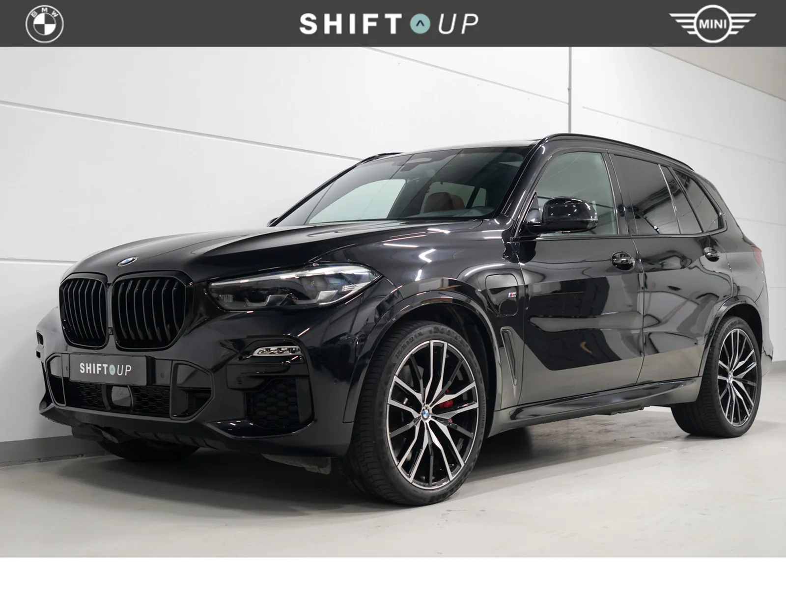 BMW X5 (2021) — foto 1