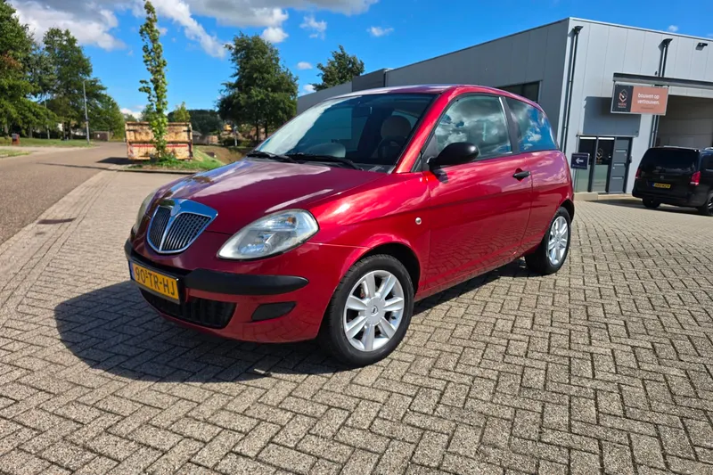 Lancia Ypsilon (2006)