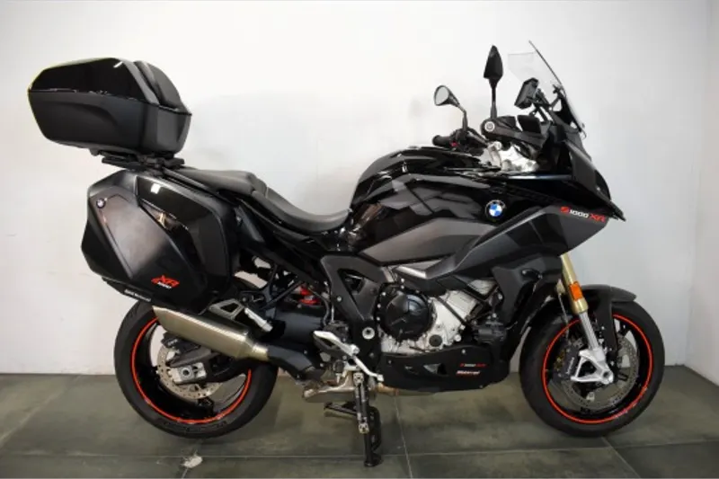 BMW S 1000 XR (2023)