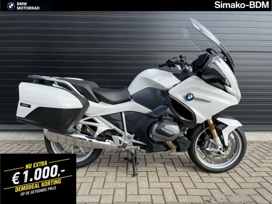 BMW R1250 RT (2023) — foto 1