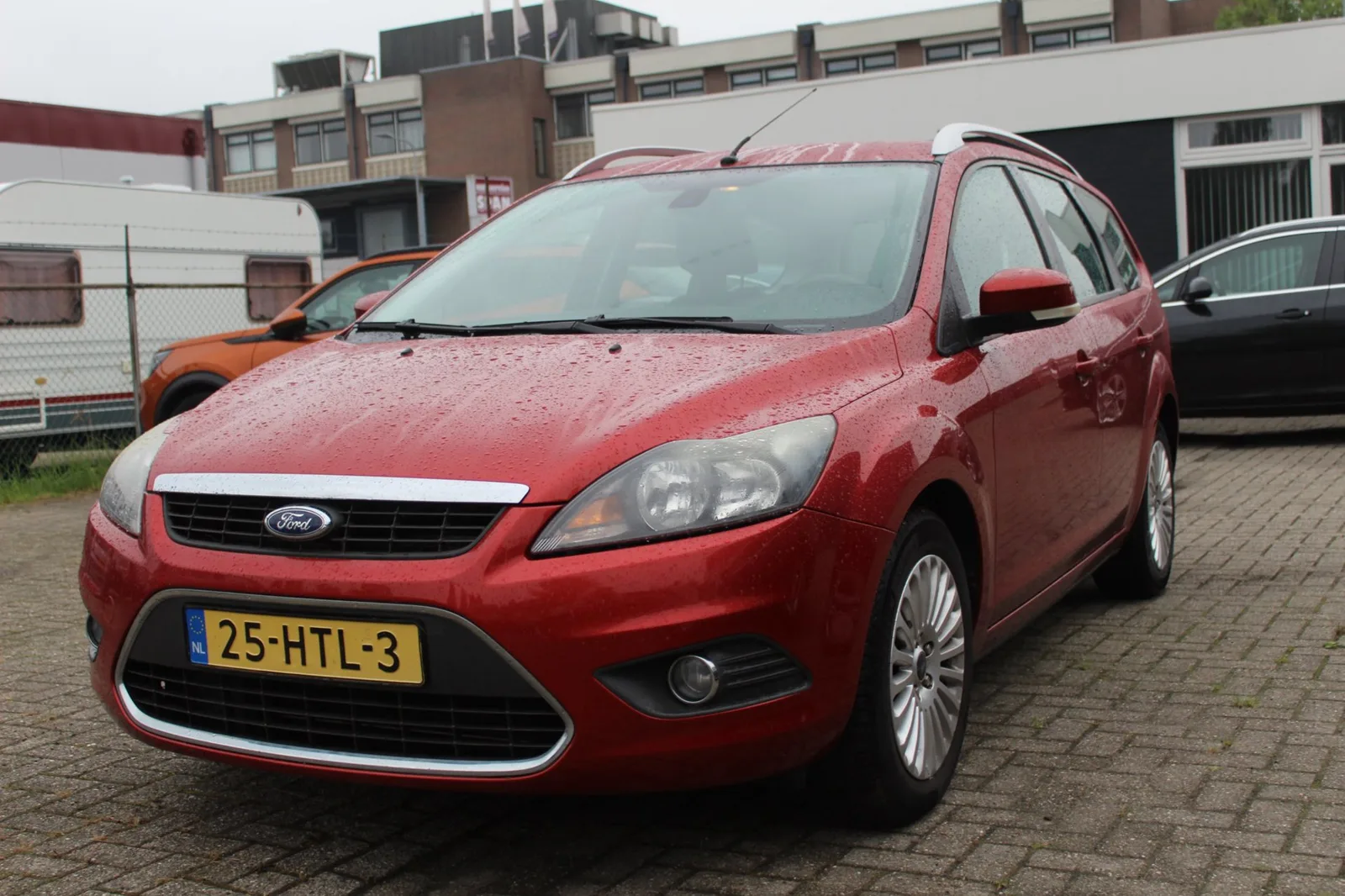 Ford Focus (2009) — foto 1