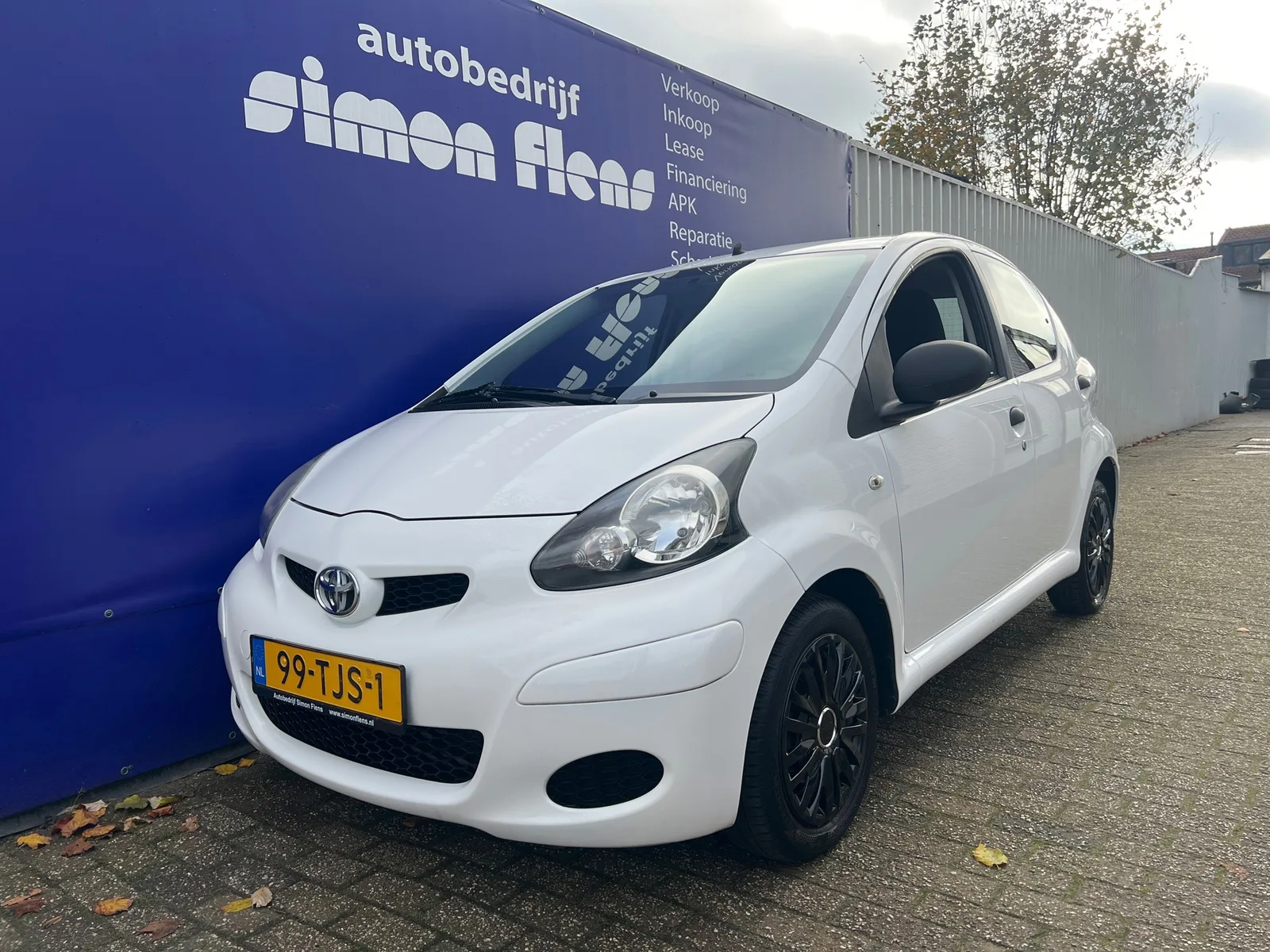 Toyota Aygo (2012) — foto 1