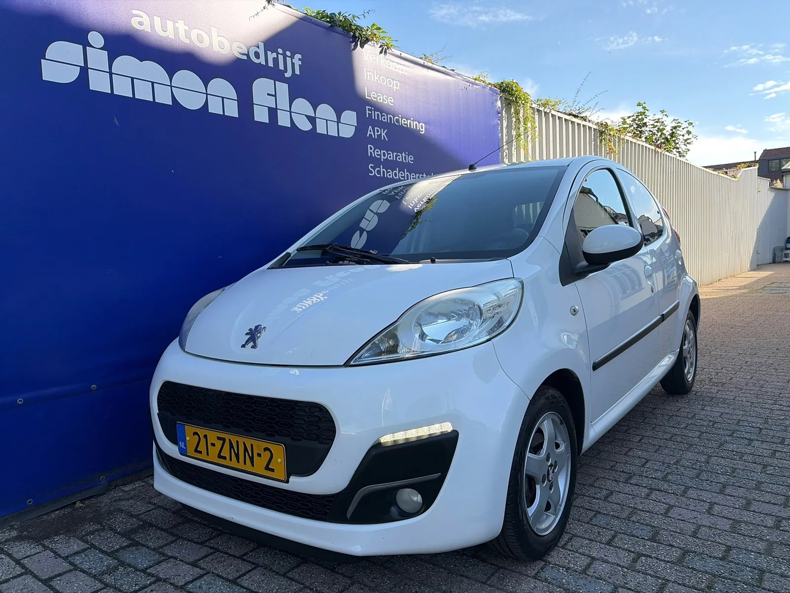 Peugeot 107 (2013) — foto 1