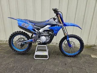 Yamaha YZ 250 F (2020) — foto 1