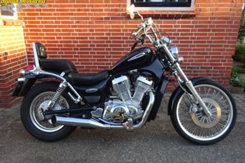 Suzuki VS 800 Intruder (1997)