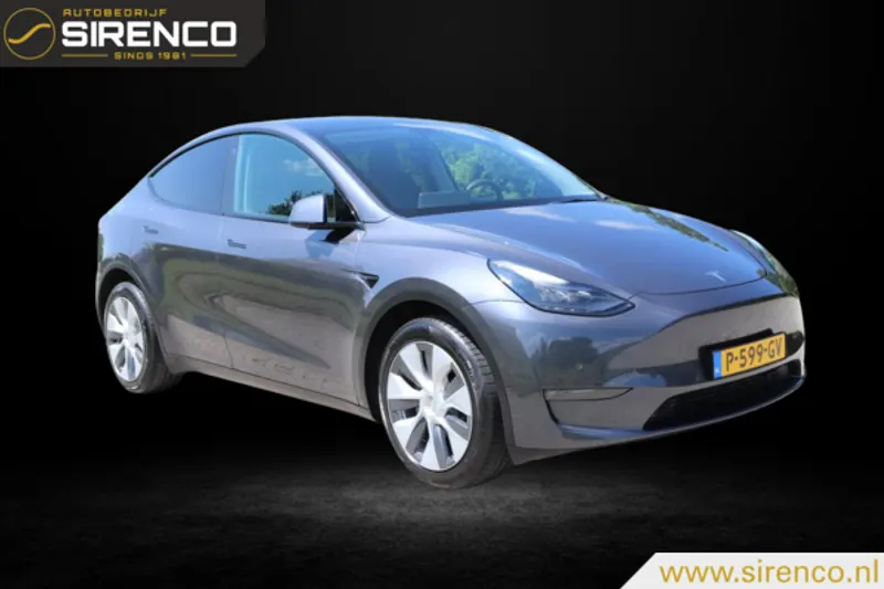 Tesla Model Y (2022)