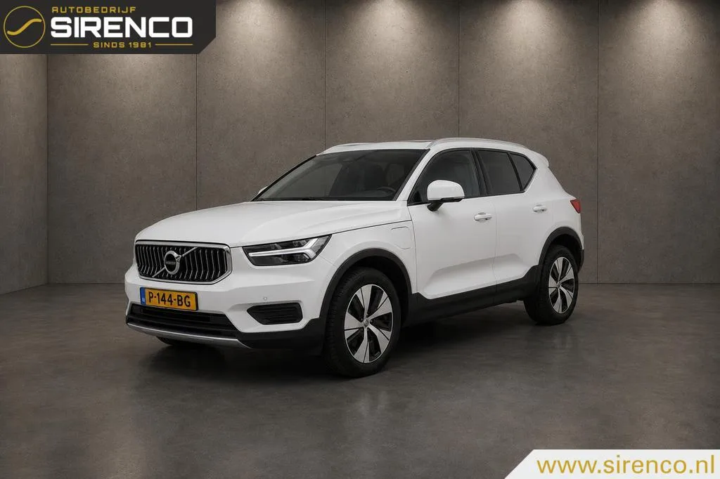 Volvo XC40 (2022) — foto 1
