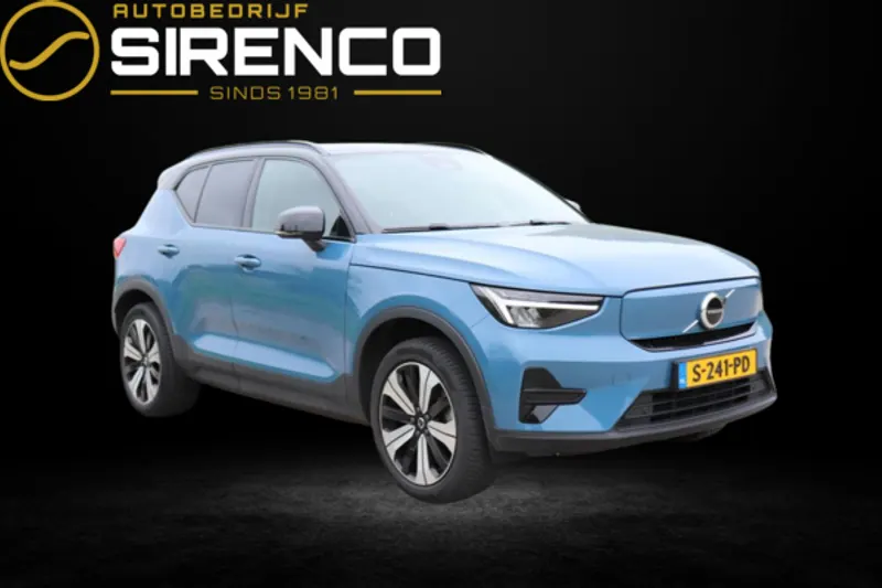 Volvo XC40 (2023)