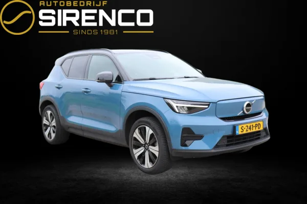 Volvo XC40 (2023) — foto 1