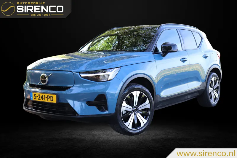 Volvo XC40 (2023)