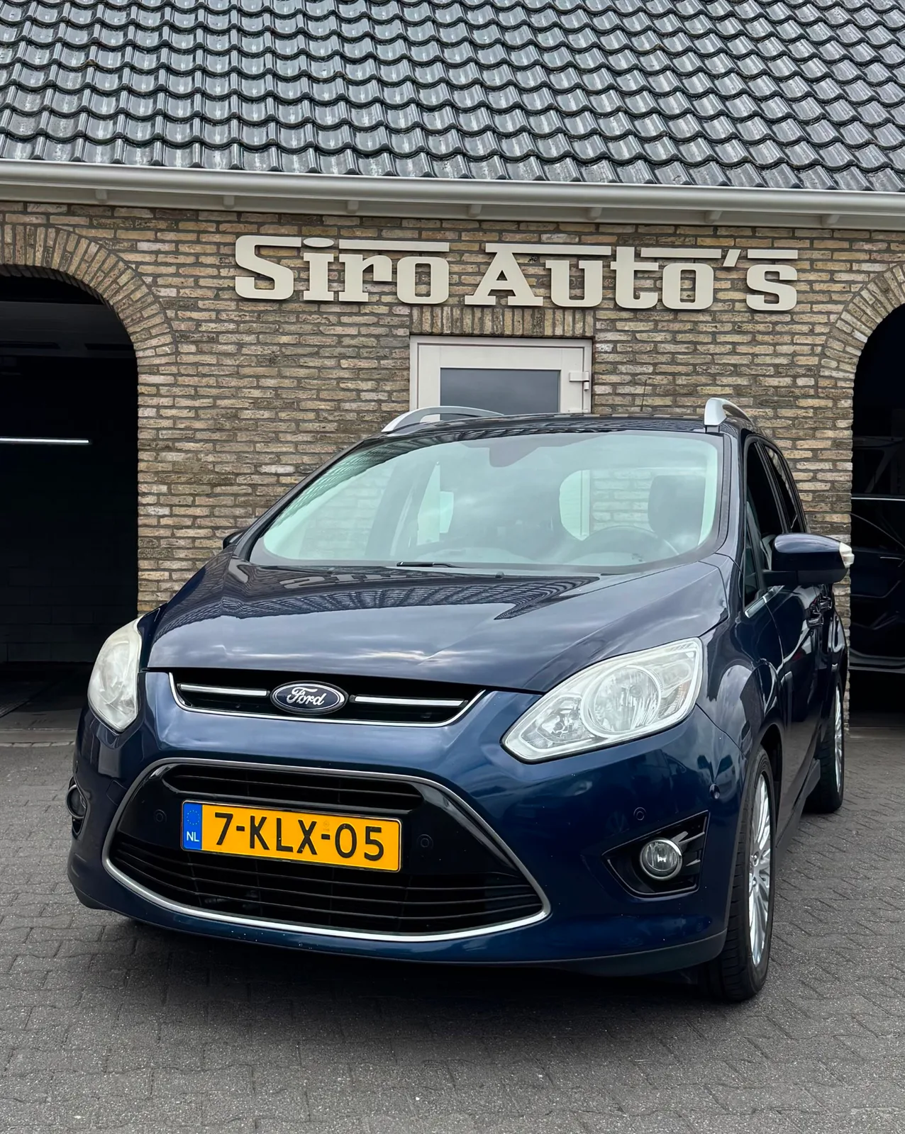 Ford Grand C-Max (2013) — foto 1
