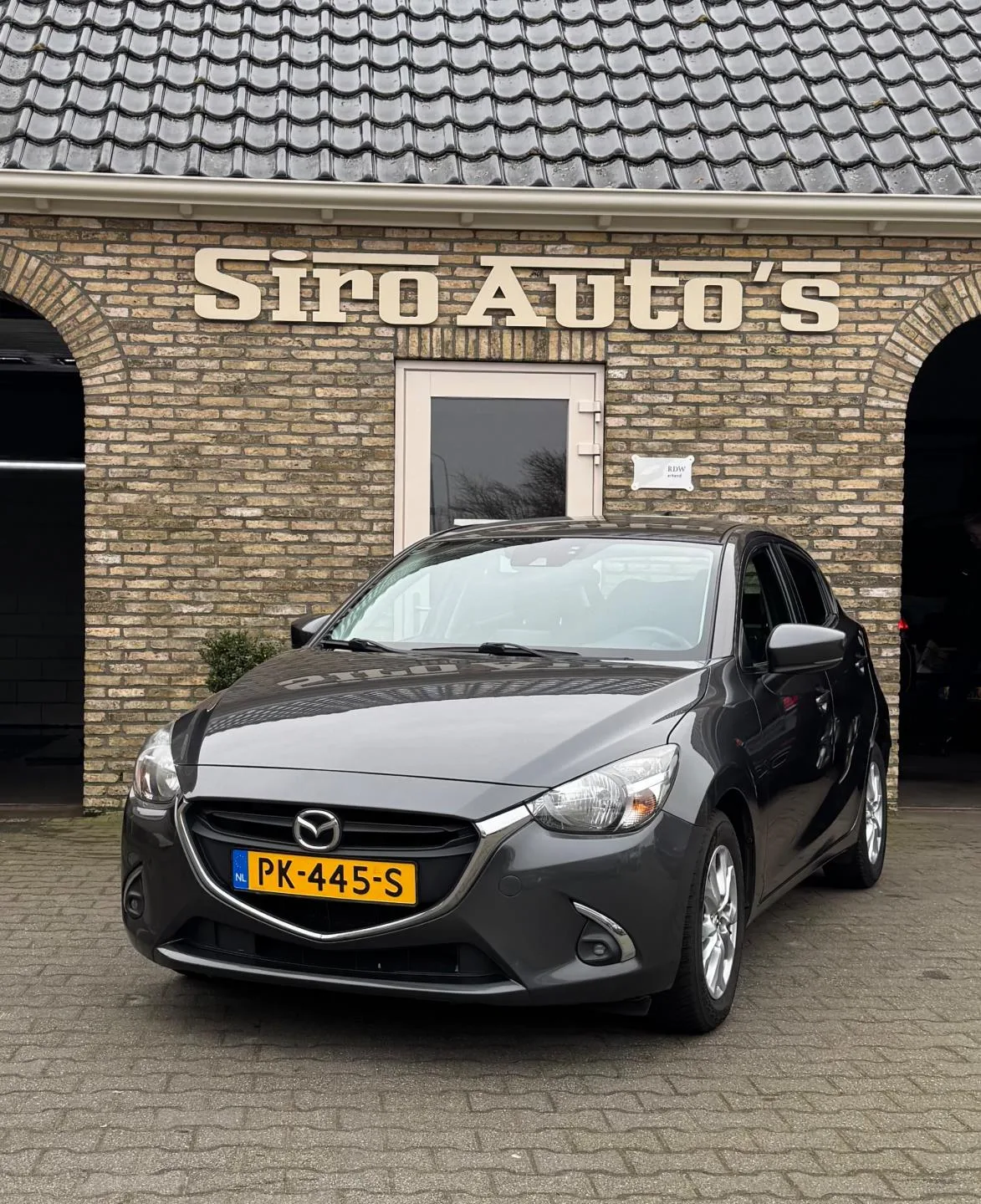 Mazda 2 (2017) — foto 1
