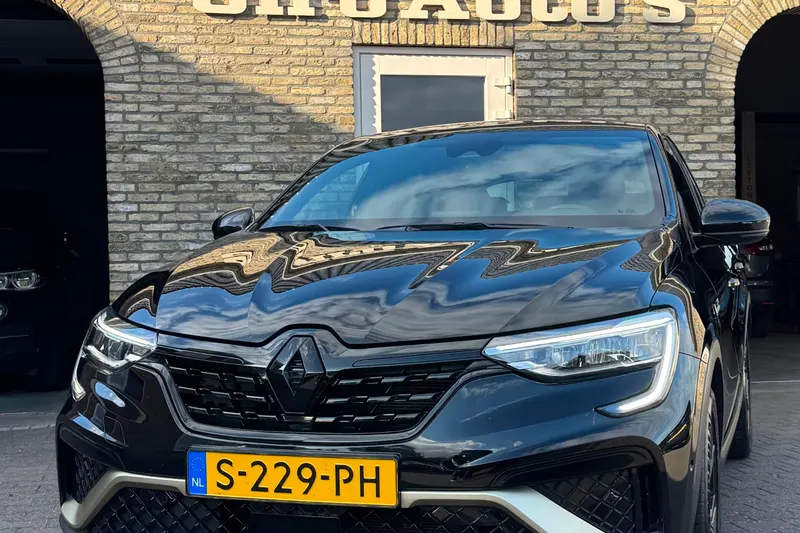 Renault Arkana (2023)