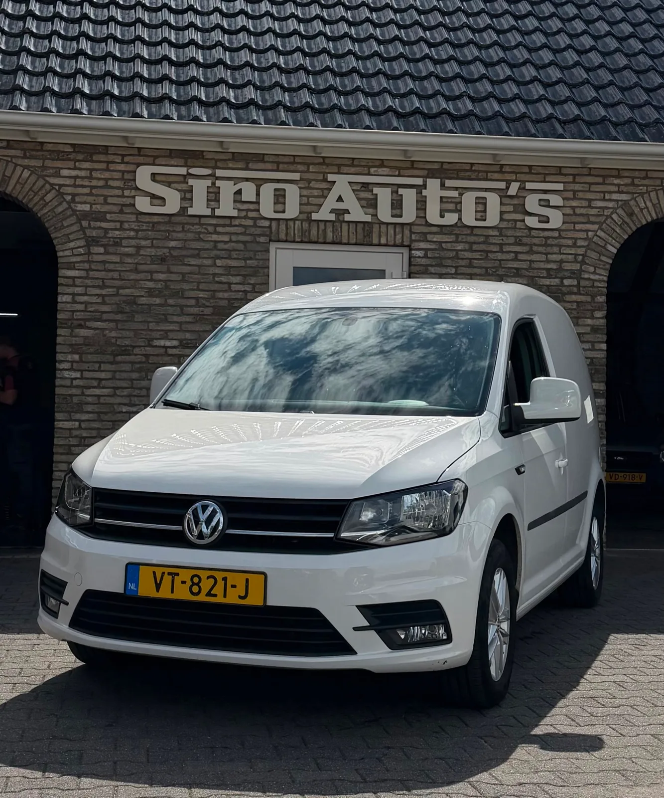 Volkswagen Caddy (2016) — foto 1