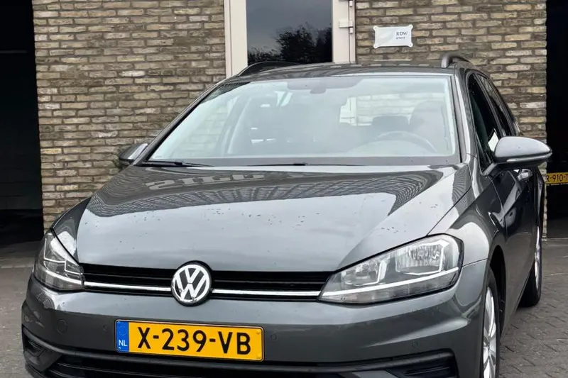 Volkswagen Golf (2018)