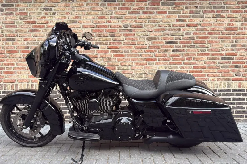 Harley-Davidson Street Glide 103 (2014)