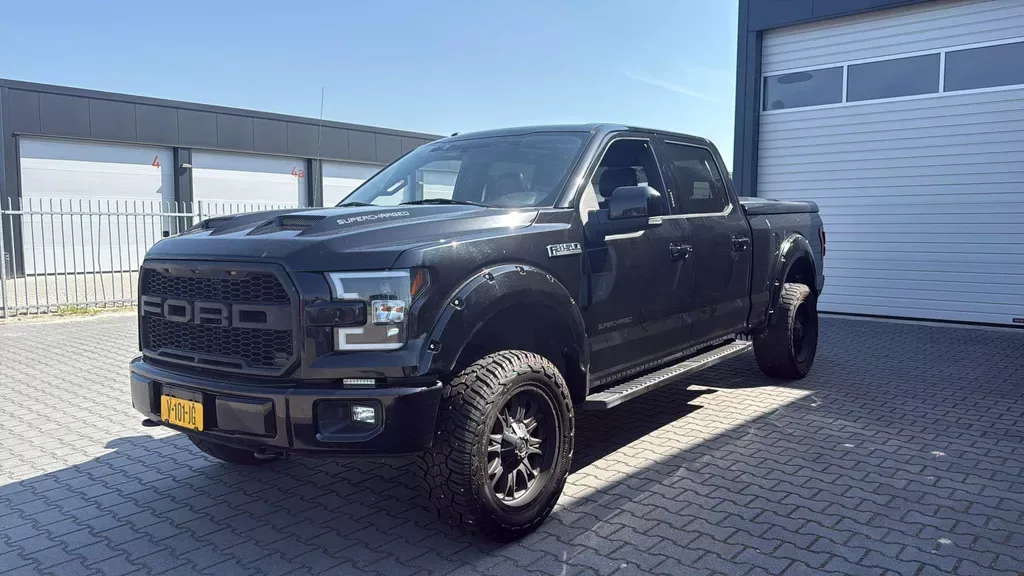 Ford F-150 (2015) — foto 1