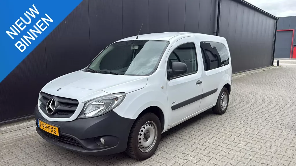 Mercedes-Benz Citan (2015) — foto 1
